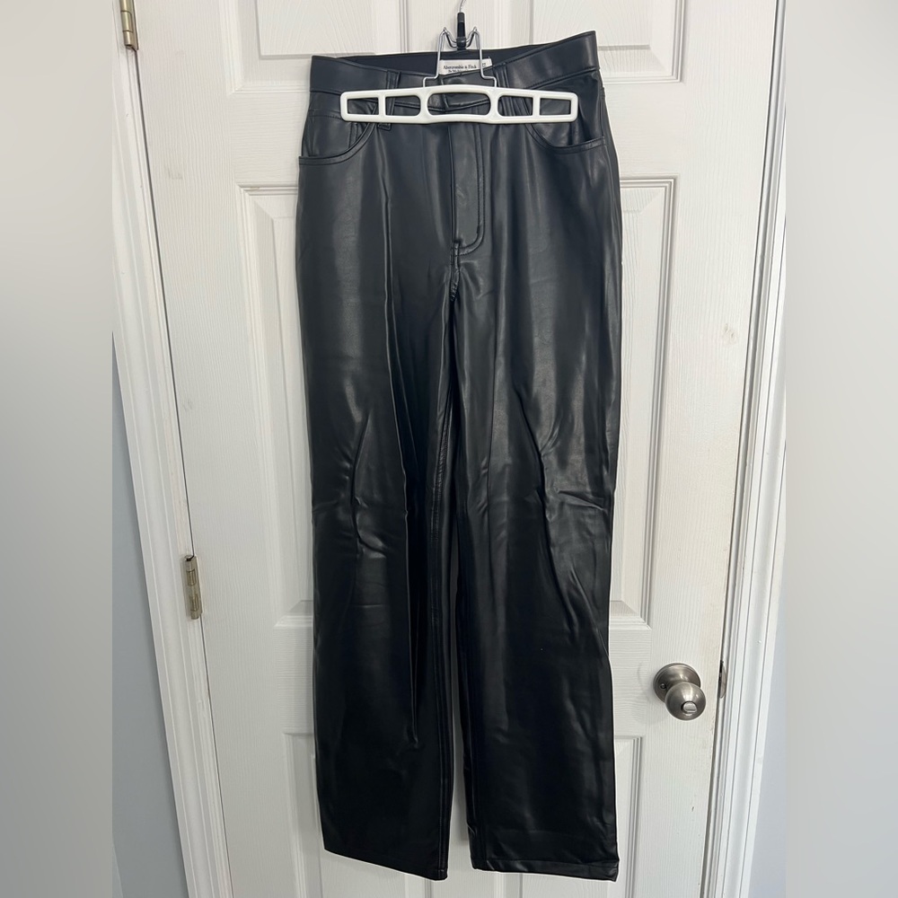 Abercrombie & Fitch Black 90s relaxed vegan leather pants